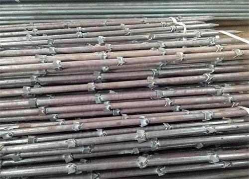 拜泉隧道钢花管